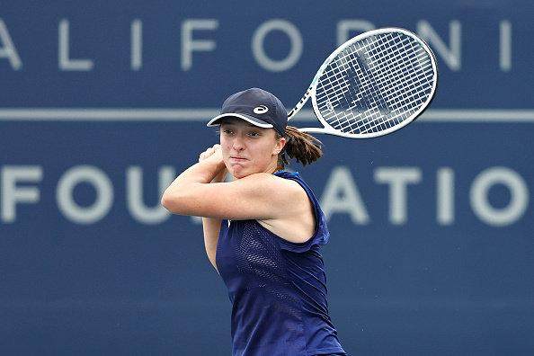 世界赛官网-斯瓦泰克单赛季第20次送蛋 高芙4连败被打出阴影