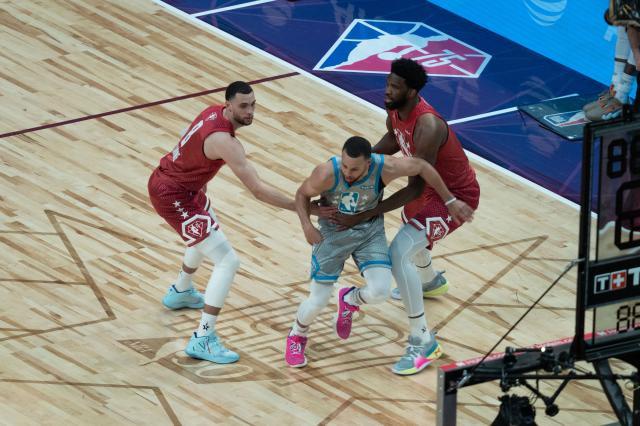 世界赛官网-【现场】仇恨的情绪消失！库里完美表现征服克城球迷