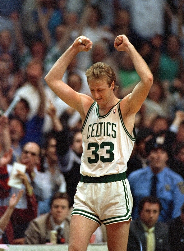 英雄联盟全球总决赛-1985年的今天：伯德狂砍60分7板3助 得分创个人生涯&amp;绿军队史纪录